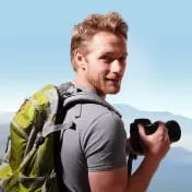 testimonials.6.signature